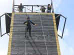 Satgas-Wasaka-Polsuspas-Kalsel-dilatih-oleh-Instruktur-Sat-Brimob-Polda-Kalsel.jpg