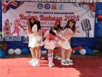 Semangat-bahasa-dan-kreativitas-membara-di-SMP-Santa-Angela-Banjarmasin.jpg