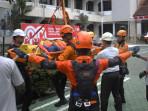 Simulasi-penyelamatan-korban-gempa-di-Kantor-UID-Kalselteng.jpg