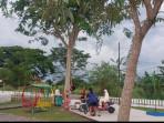 Sore-hari-anak-anak-bermain-di-Taman-Ramah-Anak-1.jpg