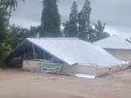 Suasana-MI-ambruk-di-Pematang-Panjang-Ambruk.jpg