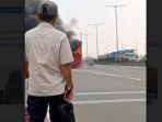 Suasana-bus-rombongan-kades-terbakar-di-Jakarta.jpg