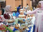 Suasana-lomba-memasak-kue-banjar-di-Festival-Kuliner-Banjar-2025.jpg