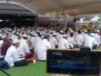 Suasana-persiapan-doa-bersama-sebelum-Bapaslon-Acil-Odah-H-Zaniss.jpg