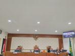Suasana-sidang-terdakwa-TPPU-jaringan-narkoba-Fredy-Pratama-Lian-Silas.jpg