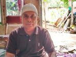 Suriansyah-68-selama-20-tahun-sudah-melakoni-tukang-memandikan-mayat.jpg
