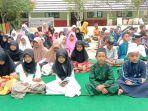 Tahlilan-siswa-SDN-Pelajau-Batumandi-Balangan-di-halaman-sekolah.jpg