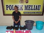 Tersangka-kasus-narkoba-bersama-barang-bukti-diamankan-Polisi.jpg