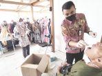 Tes-PCR-yang-dijalani-calon-haji-di-Covid-Center-RSUD-H-Usman-Dundrung-Tanjung-Tabalong-09062022.jpg