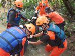Tim-SAR-Saat-Evakuasi-Satu-Korban-Tenggelam-di-Melarsari-Tanbu.jpg