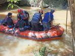 Tim-penyelam-dari-Kotabaru-berhasil-mengevakuasi-Jahrin-50-korban-diterkam-Buaya.jpg
