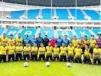 Tim-sepak-bola-Pra-PON-kalsel-di-Stadion-Batakan-Balikpapan-Rabu-18102023.jpg