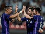 Timnas-Argentina-Lionel-Messi-dan-Angel-Di-Maria-menjelang-Piala-Dunia-2022.jpg