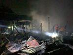 Tinggal-Puing-Kebakaran-hebat-melanda-Pasar-Minggu-Maliku-Pulang-Pisau1.jpg