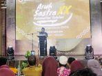 Wakil-Wali-Kota-Banjarmasin-Arifin-Noor-membuka-Aruh-Sastra-XX-Jumat-27102023.jpg