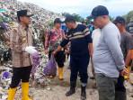 Wali-Kota-Banjarmasinmelakukan-kegiatan-pembersihan-di-TPA-Basirih-22.jpg