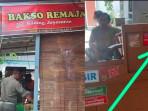 Warung-Bakso-Remaja-Gading-yang-berlokasi-di-Jalan-Veteran-non-halal.jpg