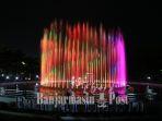 air-mancur-menari-di-taman-kamboja-banjarmasin-sabtu-29122018.jpg