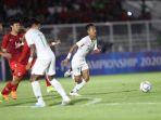 aksi-gelandang-persib-bandung-beckham-putra-nugraha-saat-membela-timnas-u-19-indonesia.jpg