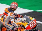 aksi-marc-marquez-pada-latihan-bebas-1-motogp-inggris-2021.jpg