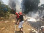 alat-berat-terbakar.jpg