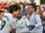 alvaro-odriozola-gareth-bale-pada-laga-hueca-vs-real-madrid.jpg