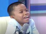 alwiansyah-alias-alwi-si-bocah-viral-saat-jadi-bintang-tamu-di-acara-tukul-one-man-show.jpg