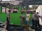 anggota-polres-tapin-dan-koramil-bungur-meninjau-lokasi-pasca-kebakaran-di-sdn-linuh-2.jpg