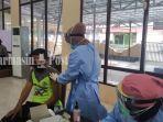 angota-polres-batola-jalani-vaksinasi-covid-19-tahap-pertama-yang-dilaksanakan-dinkes-03032021.jpg