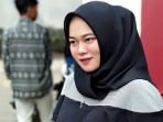 anisa-rahman-vokalis-kedua-sabyan-gambus-teman-nissa-sabyan_20180816_161313.jpg