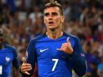antoine-griezmann_20160708_194359.jpg