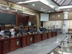 apat-kerja-Komisi-II-DPRD-Tala-dengan-Distanhorbun.jpg