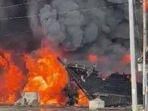 api-yang-membakar-belasan-kapal-nelayan-membesar-lagi.jpg
