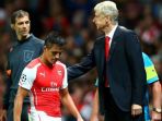 arsenal-arsene-wenger-memnghampiri-alexis-sanchez_20170307_072242.jpg
