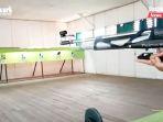 atlet-menembak-latihan-di-dalam-gedung-perbakin-kota-marabahan-kabupaten-batola-07072021.jpg