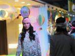 aulia-medina-launching-toko_20160628_171626.jpg