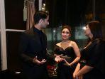 ayu-ting-ting-dan-shaheer-sheikh-saat-menghadiri-gala-diner-hut-ke-50.jpg