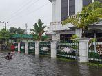banjir-di-jalan-kelayan-a-rt-15-kelurahan-murung-raya-kecamatan-banjarmasin-selatan-ju.jpg