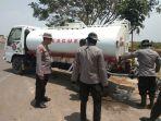 bantuan-mobil-tangki-dari-indonesia-offroader-federation-iof-kalimantan-selatan.jpg