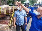 barang-bukti-kayu-ilegal-yang-disita-dari-dua-tersangka.jpg