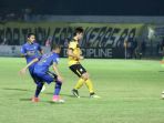 barito-vs-persib_20170618_214645.jpg