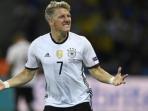 bastian-schweinsteiger_20160704_194156.jpg