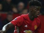 bek-muda-manchester-united-axel-tuanzebe.jpg