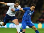 bek-tim-nasional-inggris-james-tarkowski_20180328_060901.jpg