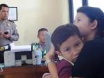 bocah-yang-tertinggal-di-rest-area_20150723_113157.jpg