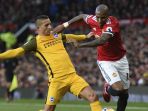 brighton-hove-albion-anthony-knockaert-kiri-manchester-united-ashley-young_20180101_061325.jpg