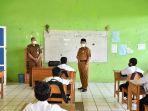 bupati-h-achmad-fikry-meninjau-pelaksanaan-pembelajaran-tatap-muka.jpg