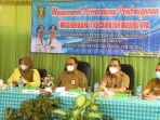 bupati-tabalong-h-anang-syakhfiani-saat-hadiri-musrenbang-di-kecamatan-muara-uya.jpg