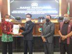 bupati-tala-drs-hm-sukamta-map-menyerahkan-rancangan-perubahan-kua-ppas-tahun-anggaran-2021.jpg