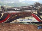 bus-pariwisata-kitrans_20170430_172813.jpg